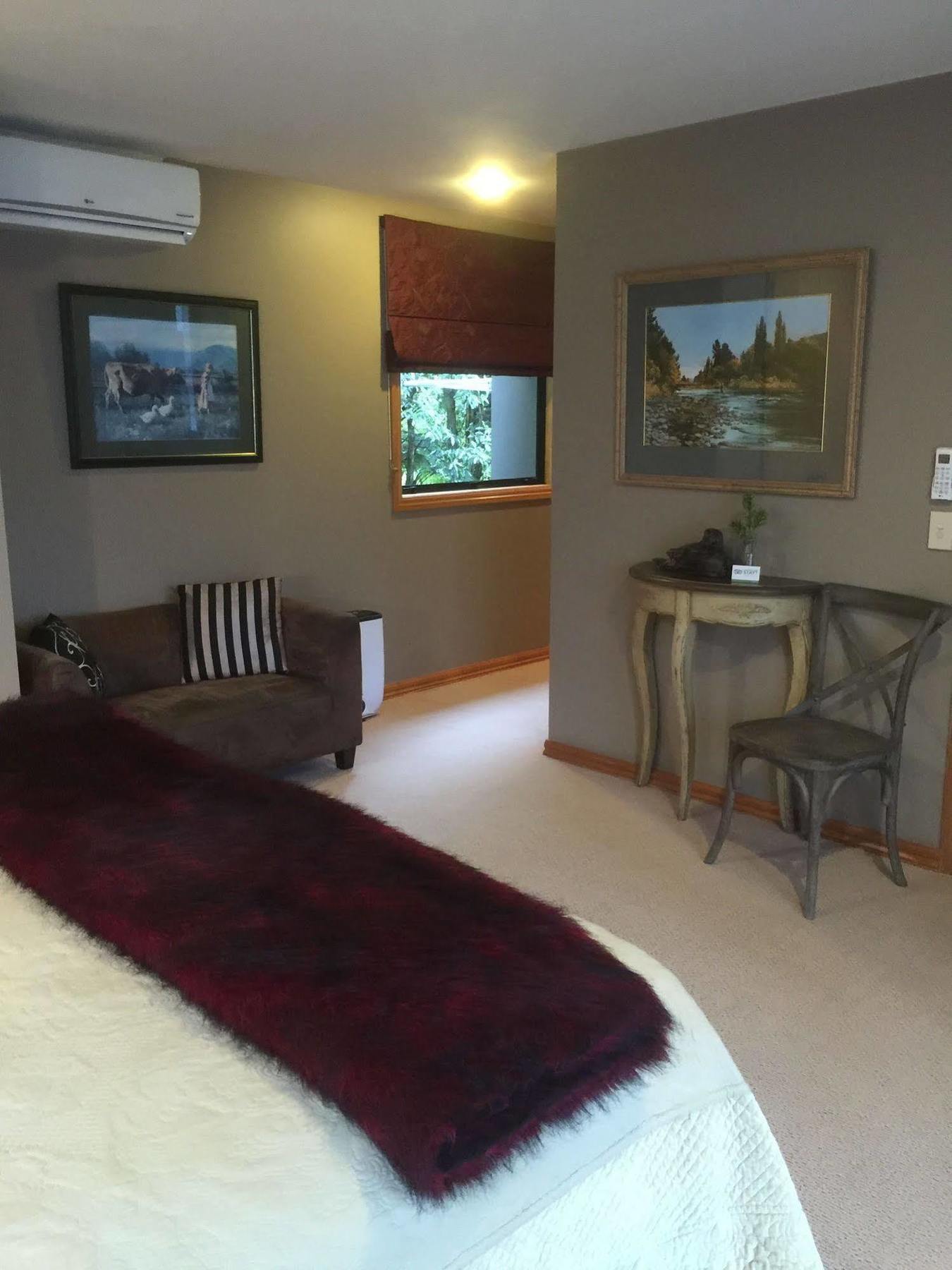 The Flying Trout Boutique Lodge Таупо Экстерьер фото